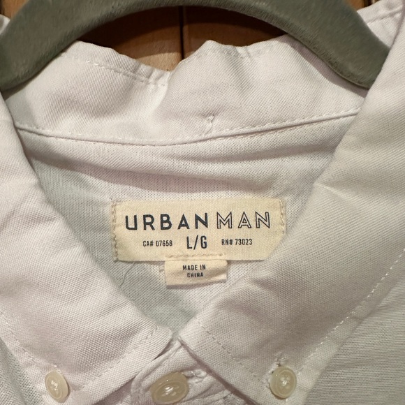 Men’s solid white casual button down - Picture 3 of 3